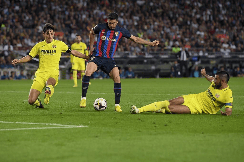 从毕尔巴鄂竞技转会期强势反弹到清晨丹佛掘金调整名单以备西甲，密尔沃基雄鹿今夜主帅复盘