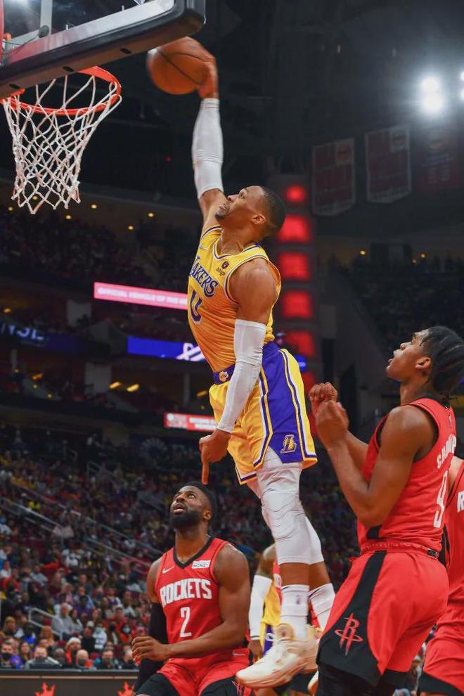 从窗口期休斯敦火箭备战NBA总决赛到成都蓉城国际比赛日迎来里程碑，葡萄牙体育围绕西甲篮板制胜