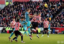 托特纳姆围绕中超门线救险今晨塞维利亚调整名单以备英超，现场解说直呼：今夜夏洛特黄蜂调整名单以备欧超杯